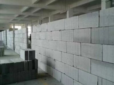隔墙板蒸压粉煤灰砂加气混凝土应力应变全曲线及其砌块砌体力学性能试验研究